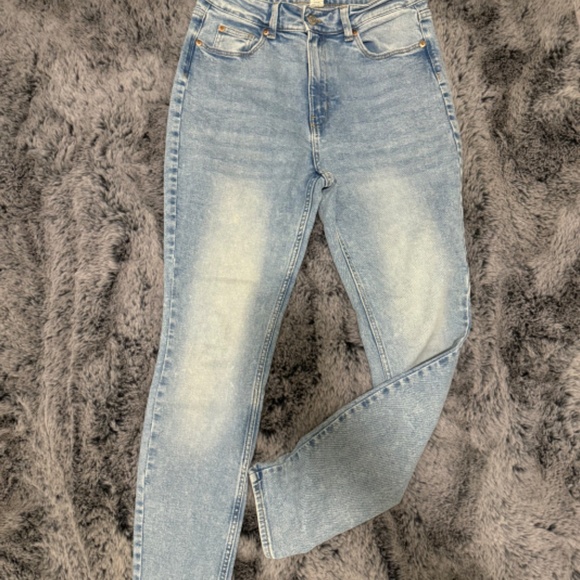 High Rise Skinny Jeans - Picture 10 of 10
